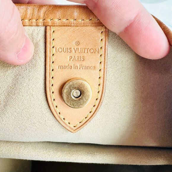 Louis Vuitton Galliera PM Monogram - Picture 11 of 12